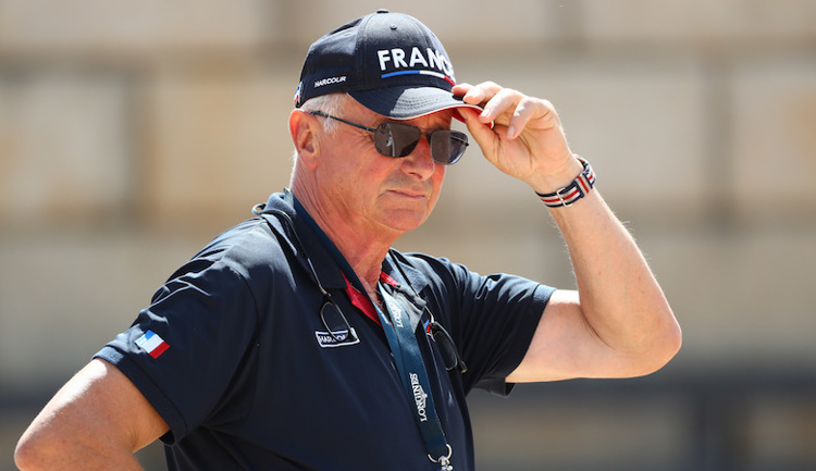 Serge Cornut, entraineur de l'équipe de France de concours complet en dressage.